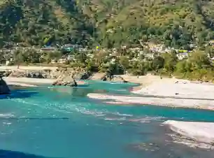 Pauri Garhwal Tour Package